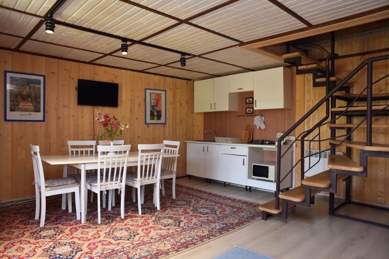 Rimma Шешори З Чаном Та Сауною Apartment Ngoại thất bức ảnh
